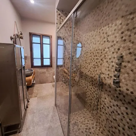 Casa Mike 3*